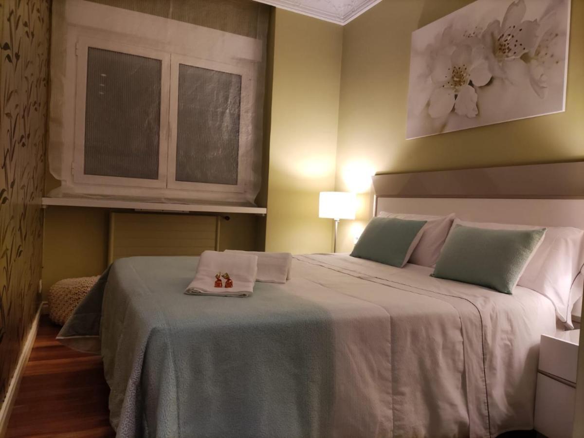 Habitacion En Vivienda Gran Via Бильбао Экстерьер фото