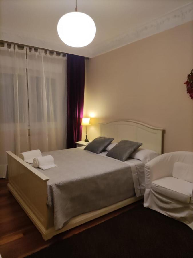 Habitacion En Vivienda Gran Via Бильбао Экстерьер фото